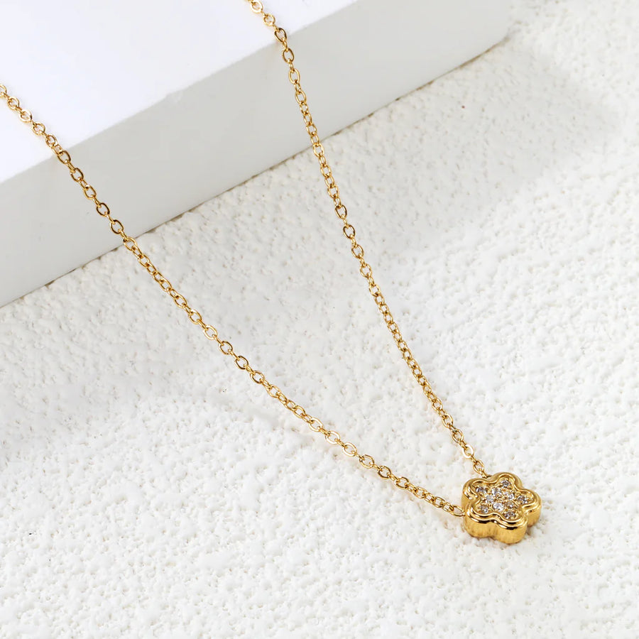 Collier fleur minimaliste